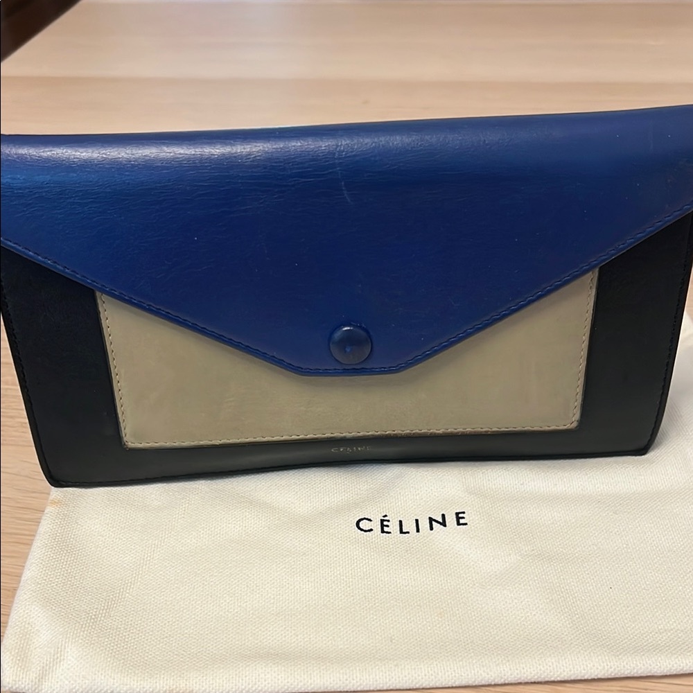Céline Blue and Beige Leather Clutch - Picture 2 of 9
